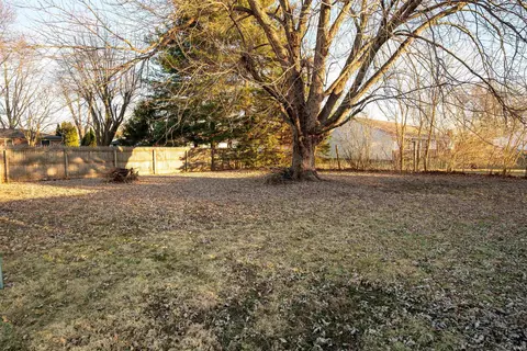 Exterior - 1006 E Delphi Pike, Converse, IN 46919 photo 7 of 7