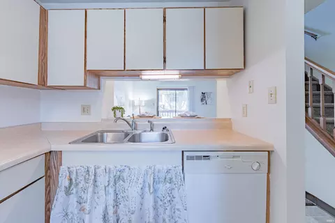 Kitchen - 565 E Graham Pl, Bloomington, IN 47401 photo 4 of 4