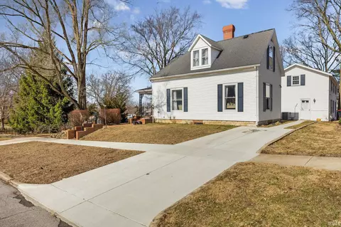 504 E Pike St, Attica, IN 47918