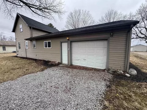 9830 S 200 W Rd, Poneto, IN 46781