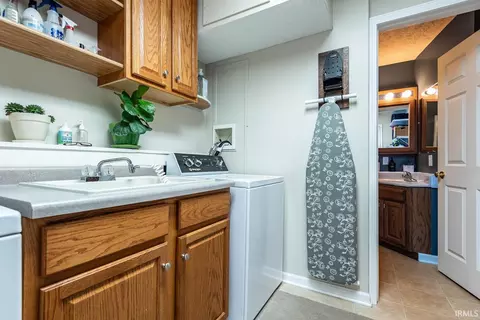 1300 E Hillside Dr, Bloomington, IN 47401 photo 8