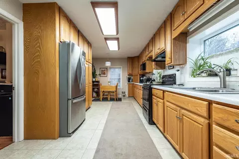 1300 E Hillside Dr, Bloomington, IN 47401 photo 10