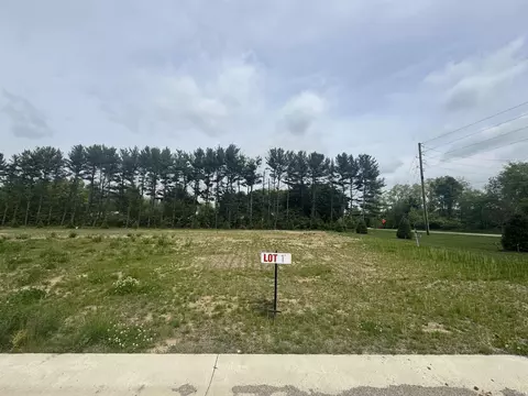 322 Keltic Pines Blvd #1, Huntertown, IN 46748