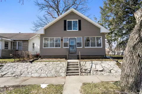 1321 N Brookfield St, South Bend, IN 46628