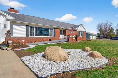 Exterior - 6087 E State Road 218, Walton, IN 46994 photo 2 of 8