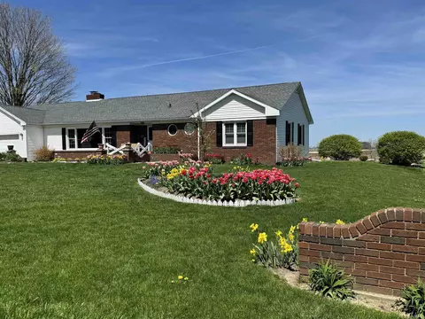 Exterior - 6087 E State Road 218, Walton, IN 46994 photo 5 of 8