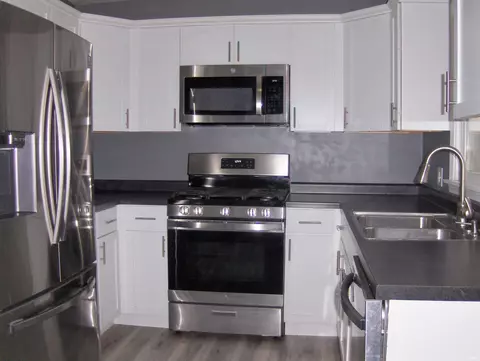 Kitchen - 2109 Bashor Rd, Goshen, IN 46526 photo 2 of 2