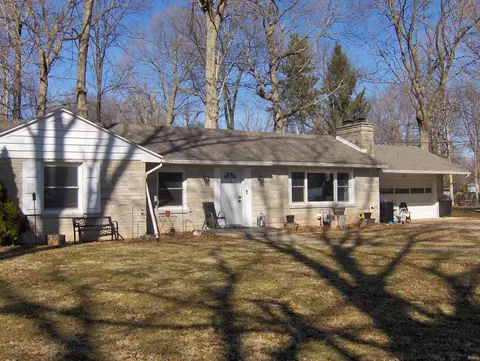 Exterior - 2109 Bashor Rd, Goshen, IN 46526 photo 1 of 3