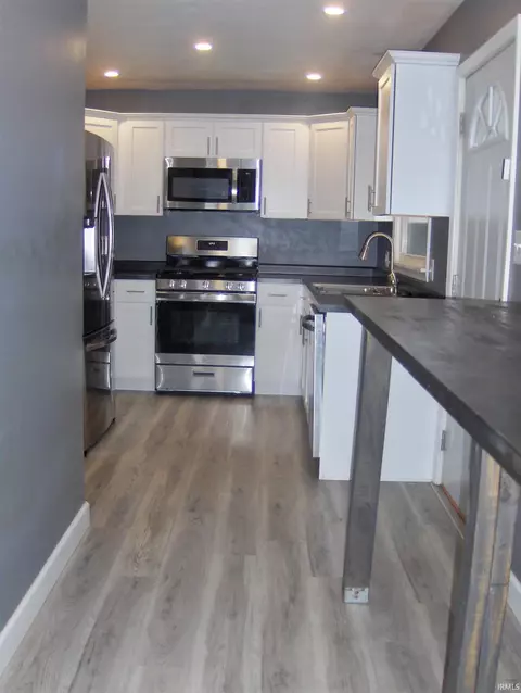 Kitchen - 2109 Bashor Rd, Goshen, IN 46526 photo 1 of 2