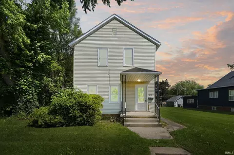 819 Eckart St, Fort Wayne, IN 46806