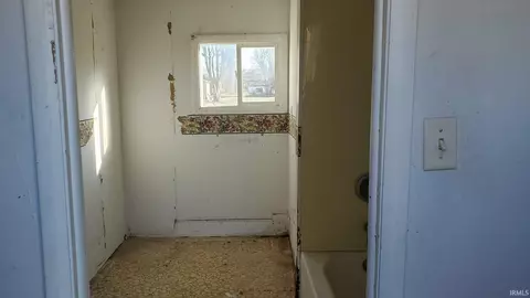 333 E Ohio St, Dunkirk, IN 47336 photo 7