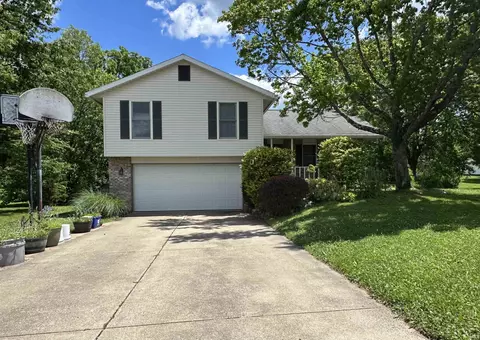 Exterior - 4313 E Chadwick Ct, Bloomington, IN 47401 photo 2 of 7
