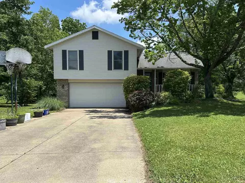 4313 E Chadwick Ct, Bloomington, IN 47401