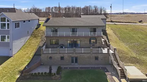 1629 E Bair Rd, Columbia City, IN 46725