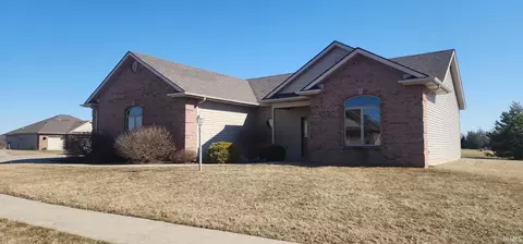 14215 Hawk Stream Cv, Hoagland, IN 46745