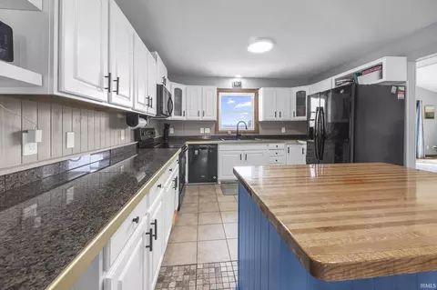 Kitchen - 6837 E Mundy Blvd, Celestine, IN 47521 photo 1 of 3