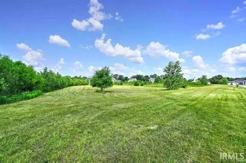 24421 Sandpiper Ln, Elkhart, IN 46514