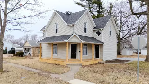 402 W 4th St, North Manchester, IN 46962