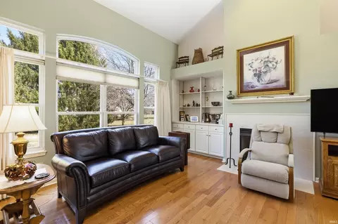 Living - 3687 E Tamarron Dr, Bloomington, IN 47408 photo 2 of 5