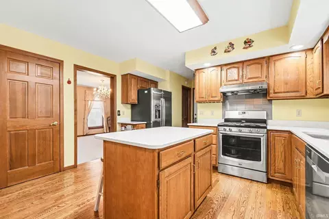 Kitchen - 53155 Prestwick Ct, Granger, IN 46530 photo 2 of 4