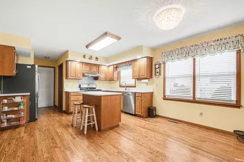 Kitchen - 53155 Prestwick Ct, Granger, IN 46530 photo 1 of 4