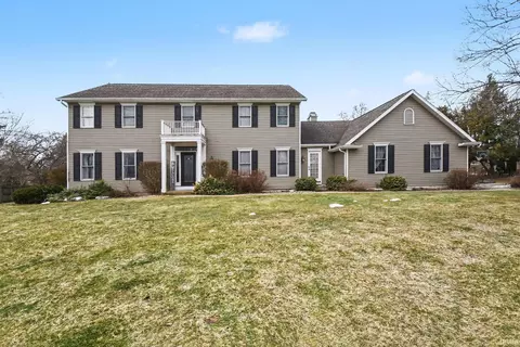 5605 Raleigh Dr, South Bend, IN 46614