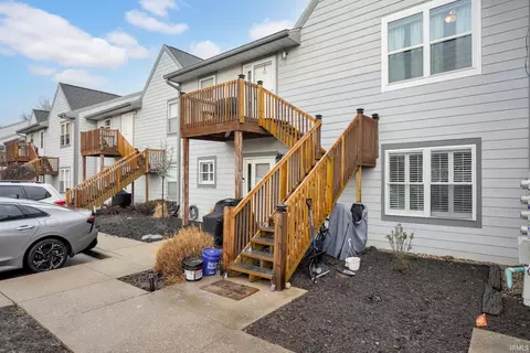 Exterior - 9636 S Bay Pointe Ct, Bloomington, IN 47401 photo 2 of 3