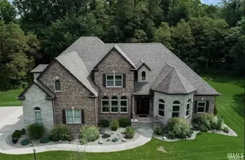 21562 Golden Maple Ct, South Bend, IN 46628