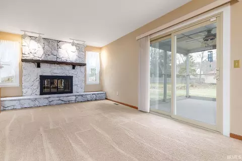 Living - 51950 Chicory Ln, Granger, IN 46530 photo 2 of 4