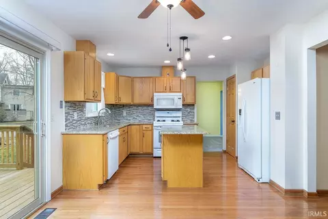 Kitchen - 51950 Chicory Ln, Granger, IN 46530 photo 1 of 3