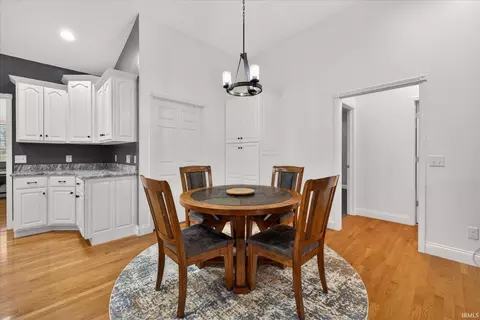 1414 E Commander Ct, Bloomington, IN 47401 photo 12