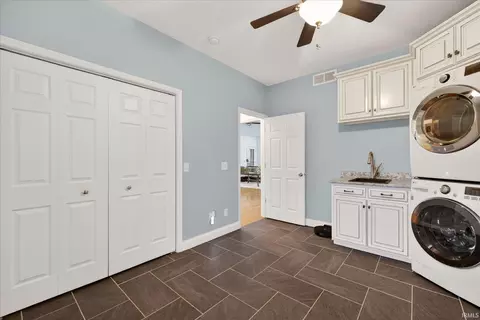 1414 E Commander Ct, Bloomington, IN 47401 photo 14