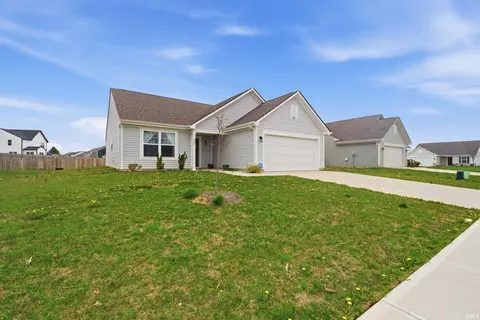 844 Lando Creek Dr, Kokomo, IN 46902