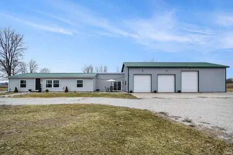 10774 N 750 W Rd, Huntington, IN 46750
