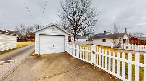 Exterior - 314 E 15th St, Jasper, IN 47546 photo 2 of 4
