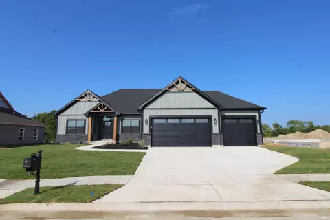 4121 Hagerstone Dr, West Lafayette, IN 47906