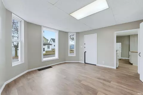 Living - 200 E King St, Garrett, IN 46738 photo 1 of 9