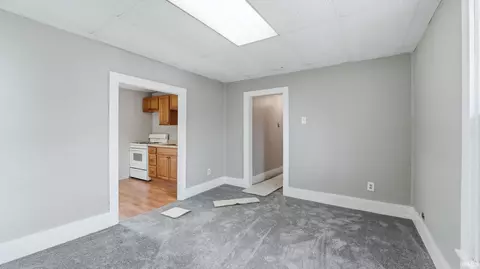Living - 200 E King St, Garrett, IN 46738 photo 9 of 9