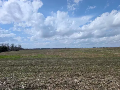 13 Acres 1200 E, Loogootee, IN 47553