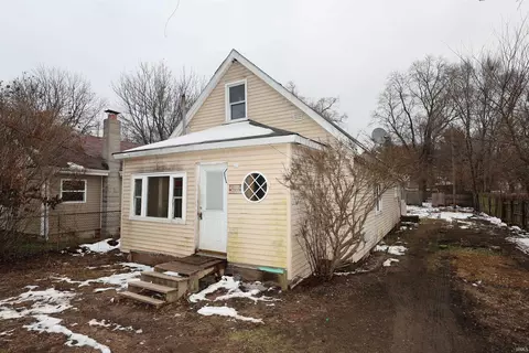 52078 Forestbrook Ave, South Bend, IN 46637