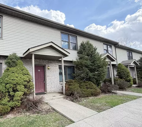 1377 W Allen Unit E5 St #E5, Bloomington, IN 47403