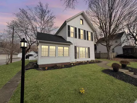 460 E Harrison St, Martinsville, IN 46151