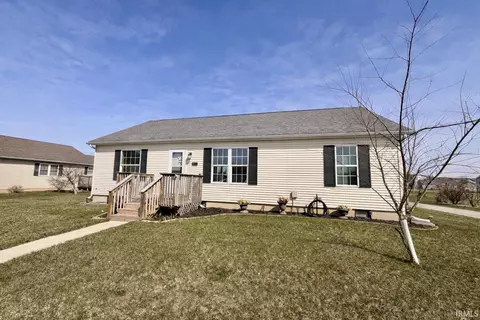 975 Ohio St, Plymouth, IN 46563