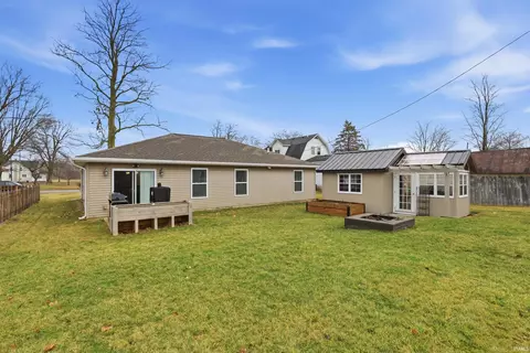 Exterior - 404 E Forest St, Monroeville, IN 46773 photo 1 of 1