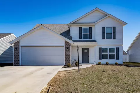 3739 Victoria Lakes Ct, New Haven, IN 46774