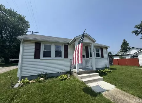 108 S Oak St, Columbia City, IN 46725