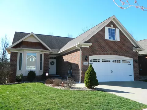 903 W Baywood Dr, Bloomington, IN 47403