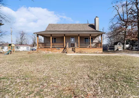 Exterior - 11146 E Pottawatomie Trl, Walkerton, IN 46574 photo 1 of 6