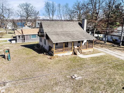 View/Area - 11146 E Pottawatomie Trl, Walkerton, IN 46574 photo 2 of 6