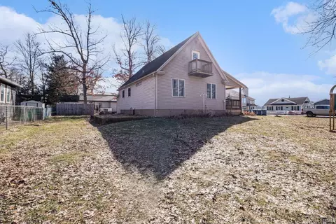 Exterior - 11146 E Pottawatomie Trl, Walkerton, IN 46574 photo 4 of 6